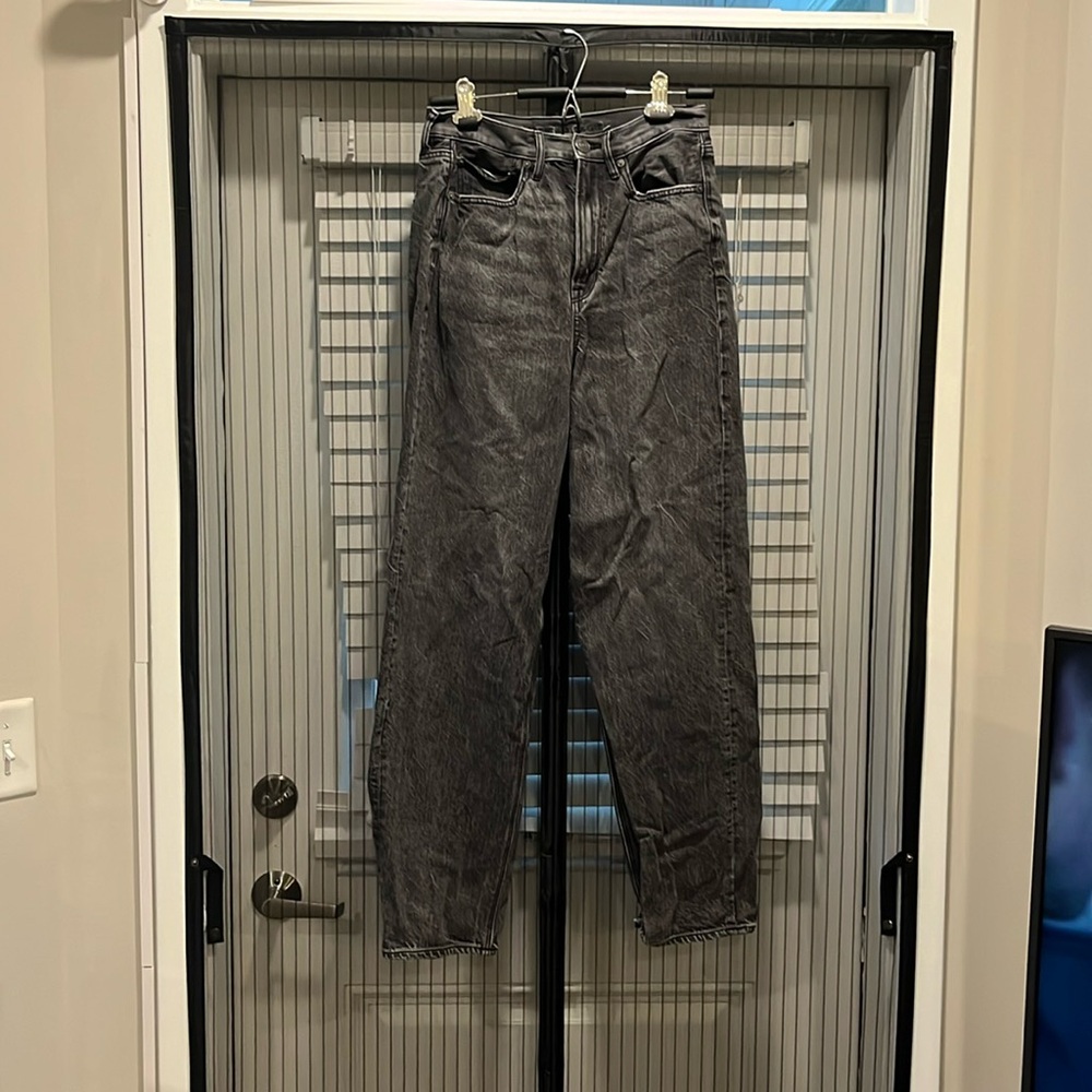 Black washed jeans
